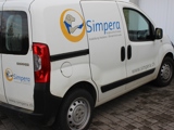Auto mit Simpera Beschriftung